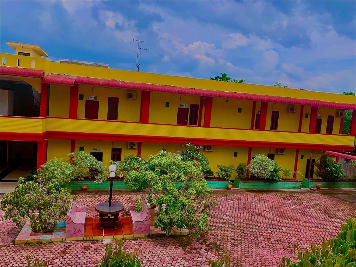 Tebing Tinggi Hotel Rembulan מראה חיצוני תמונה